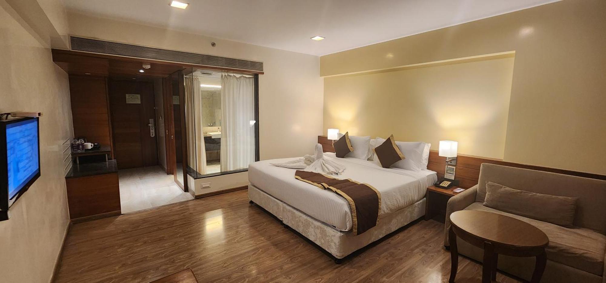 Temple Tree Hotel Shirdi Exterior foto